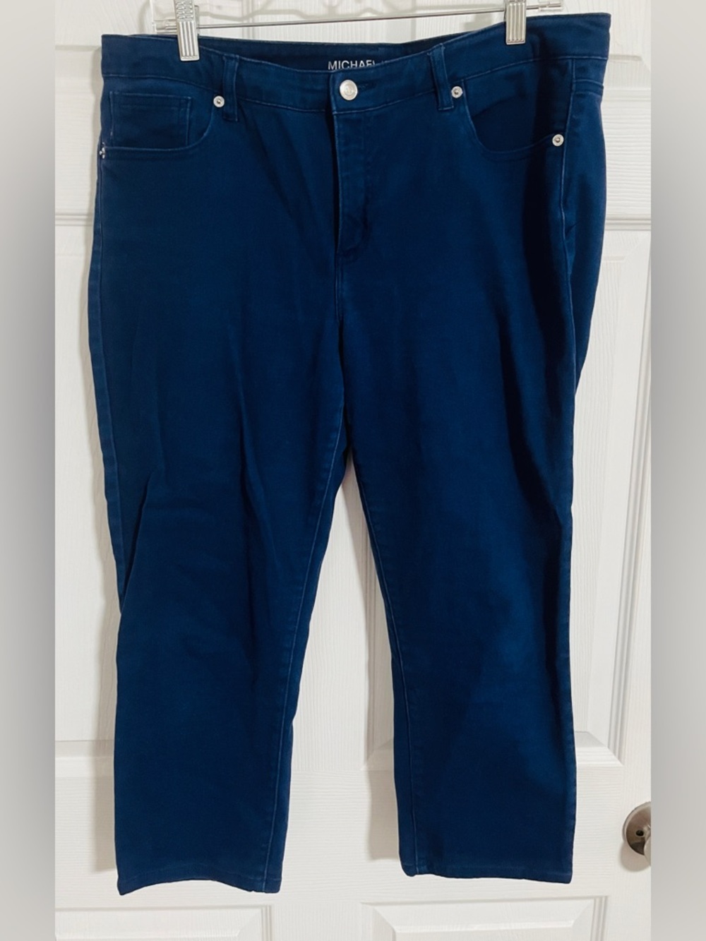 Michael Kors Women's Blue Denim Cropped Skinny Stretch Jeans Solid
5-Pocket